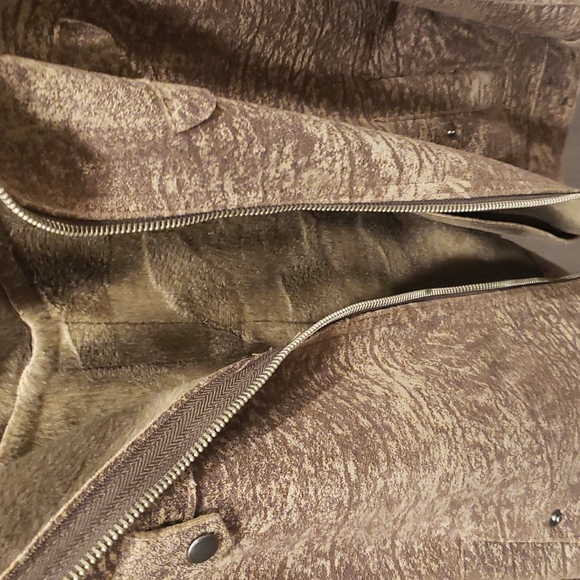 Jacket - Picture 4 of 8